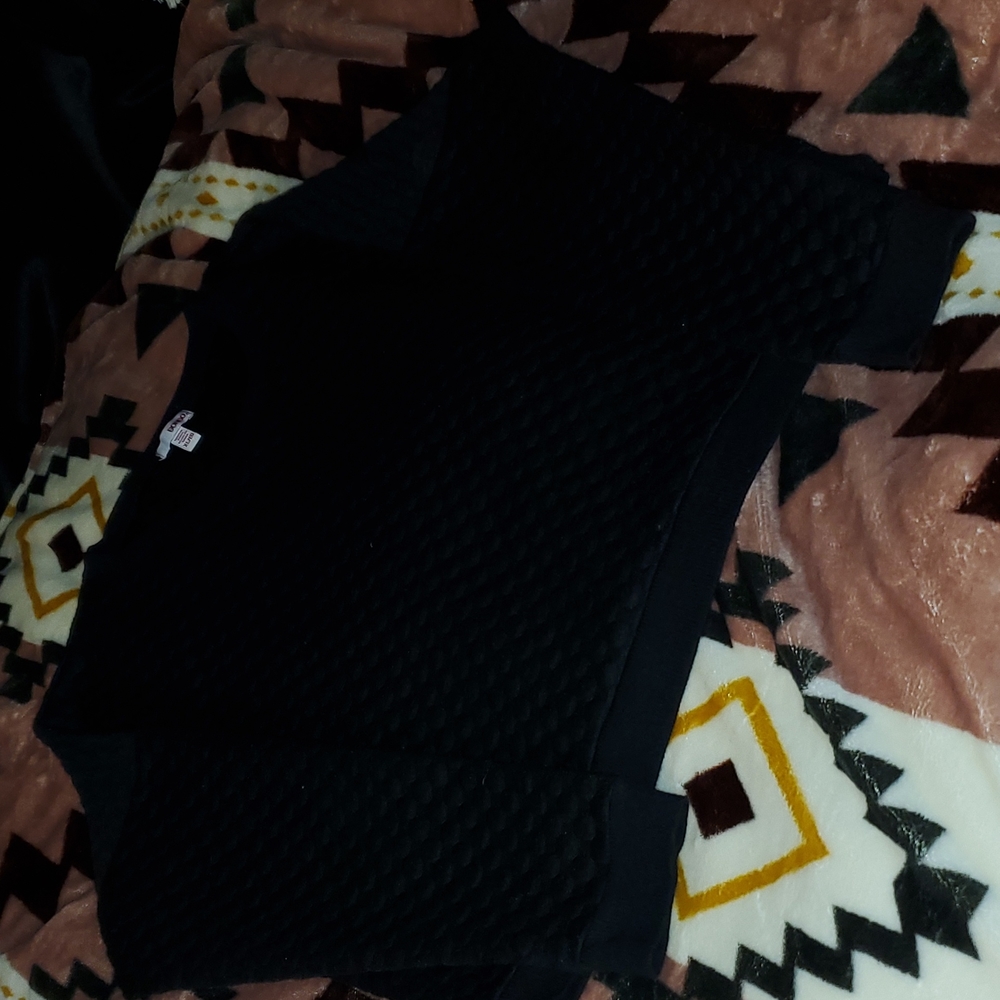 Black Sweat shirt